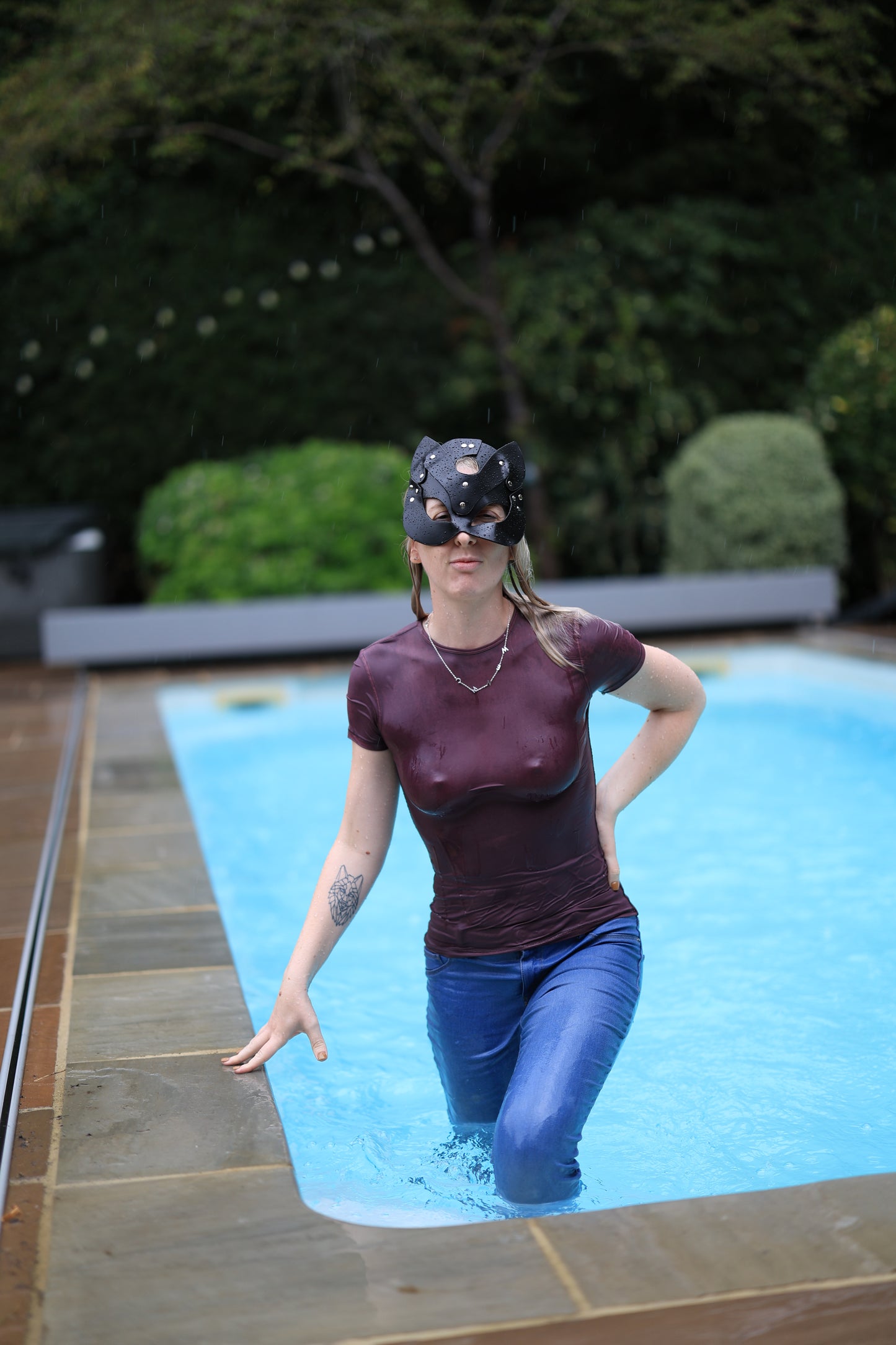 Light Blue Jeans and Polyester Top In Pool