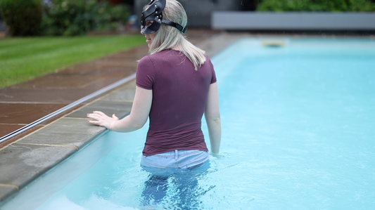 Light Blue Jeans and Polyester Top In Pool