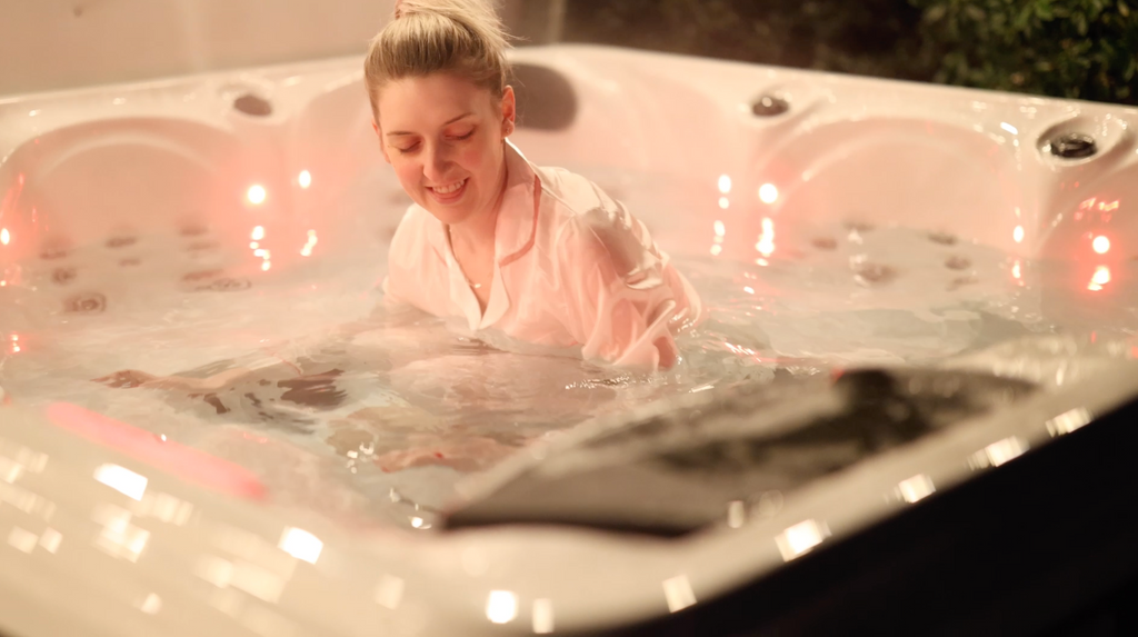 Satin Pyjamas In Hottub!